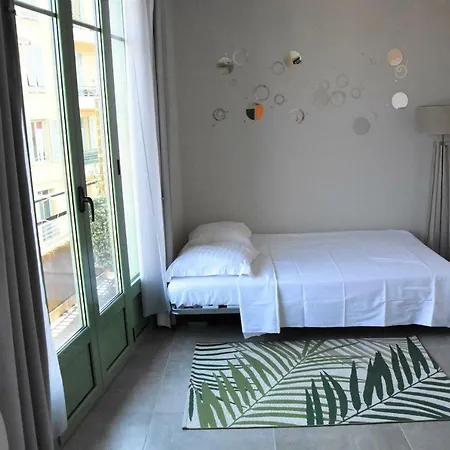 Carnot Apartamento *